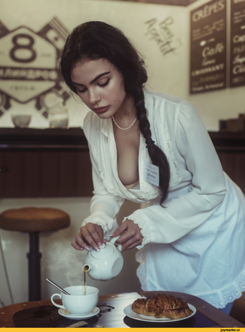 벌거 벗은, 완전히 벌거 벗은 여자의 에로틱 한 아름다운 사진, 예술 누드, 가벼운 에로틱 한, David Dubnitskiy (사진 작가)